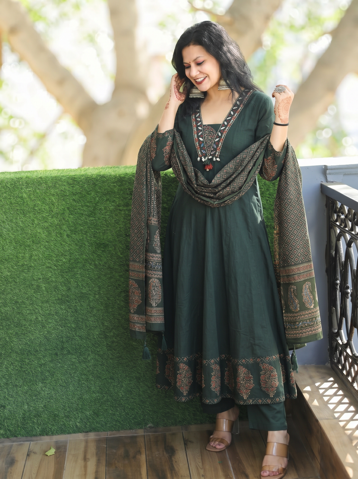 Anupriya Green Mirror Work Cotton 3 Piece Set