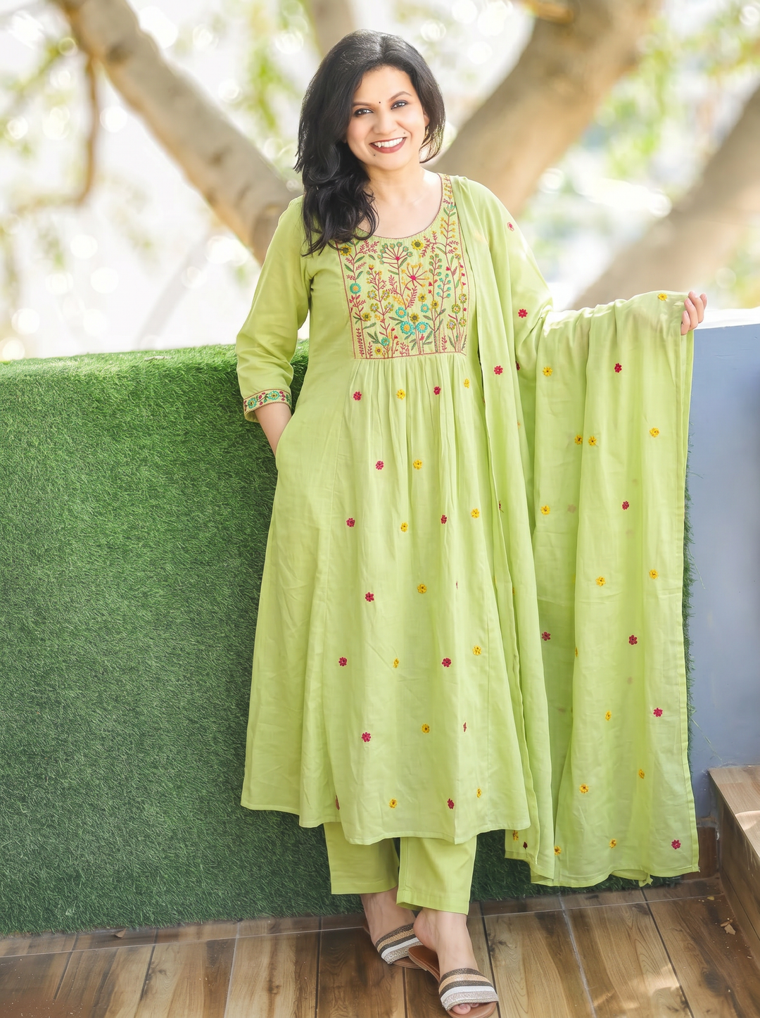Ella Green Embroidered Gathered Mul Cotton 3 Piece Set