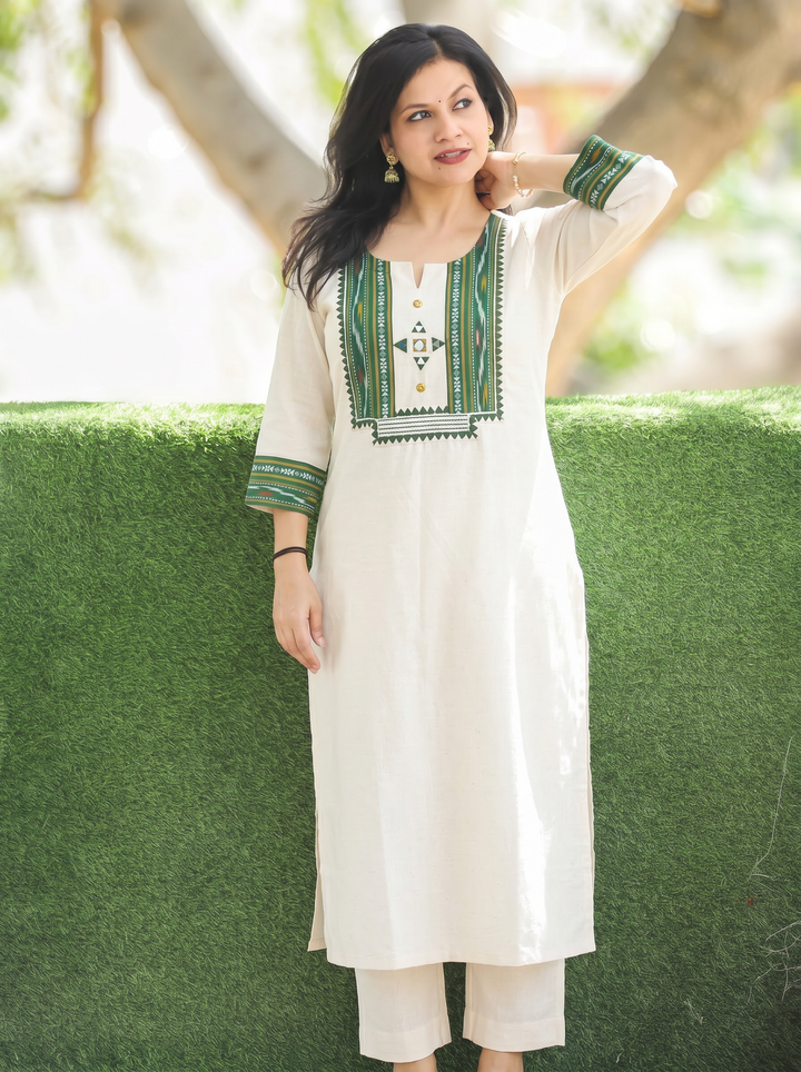 Madhu Green Ikkat Printed Yoke Cotton Kurti