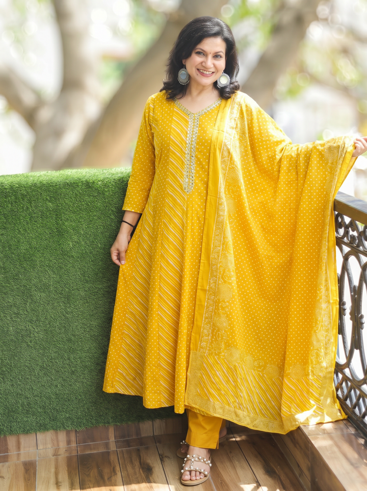 Morni Corn Yellow Leheriya Mul Cotton 3 Piece Set