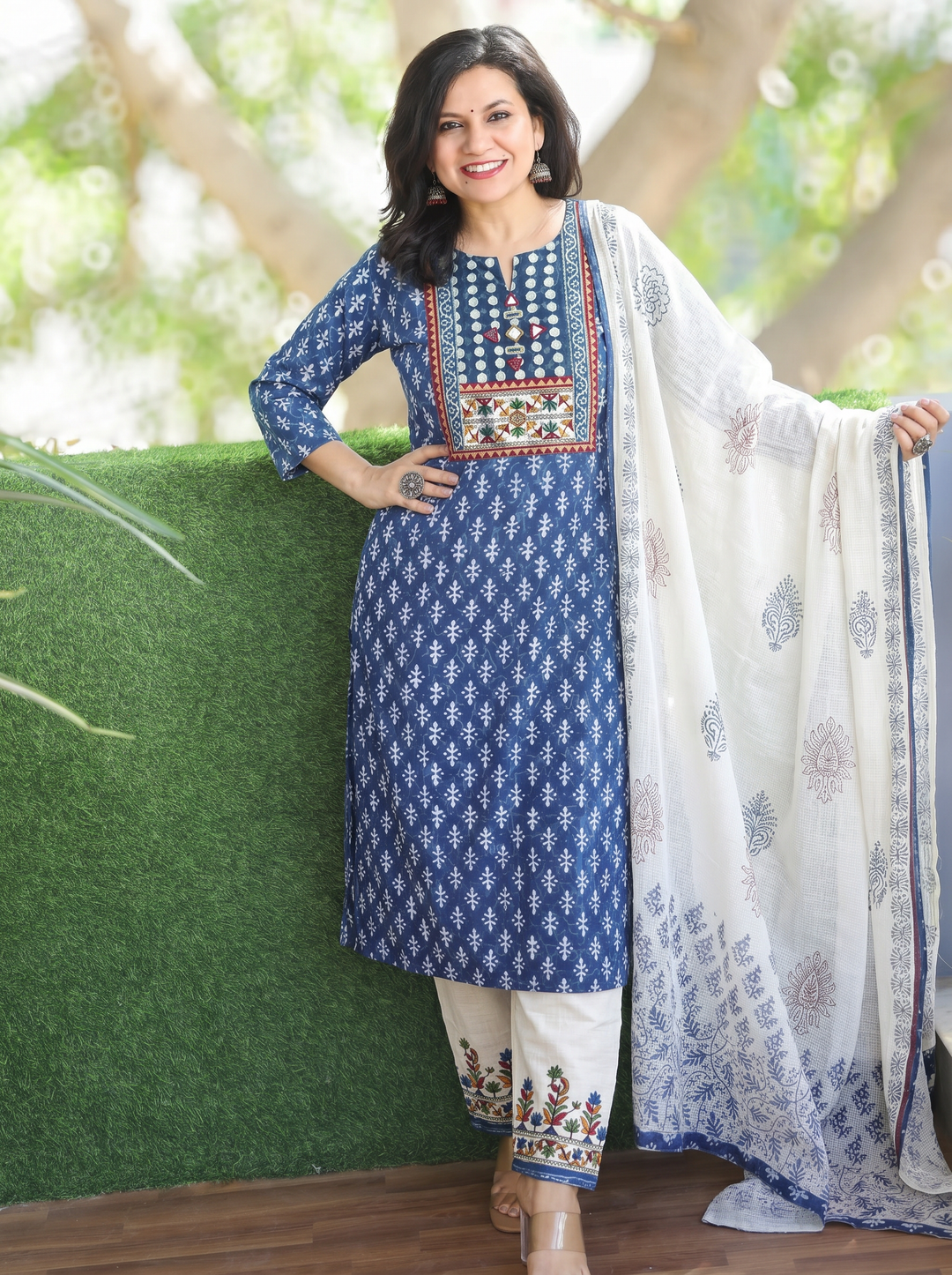 Rushali Prussian Indigo Dabu Printed 3 Piece Set