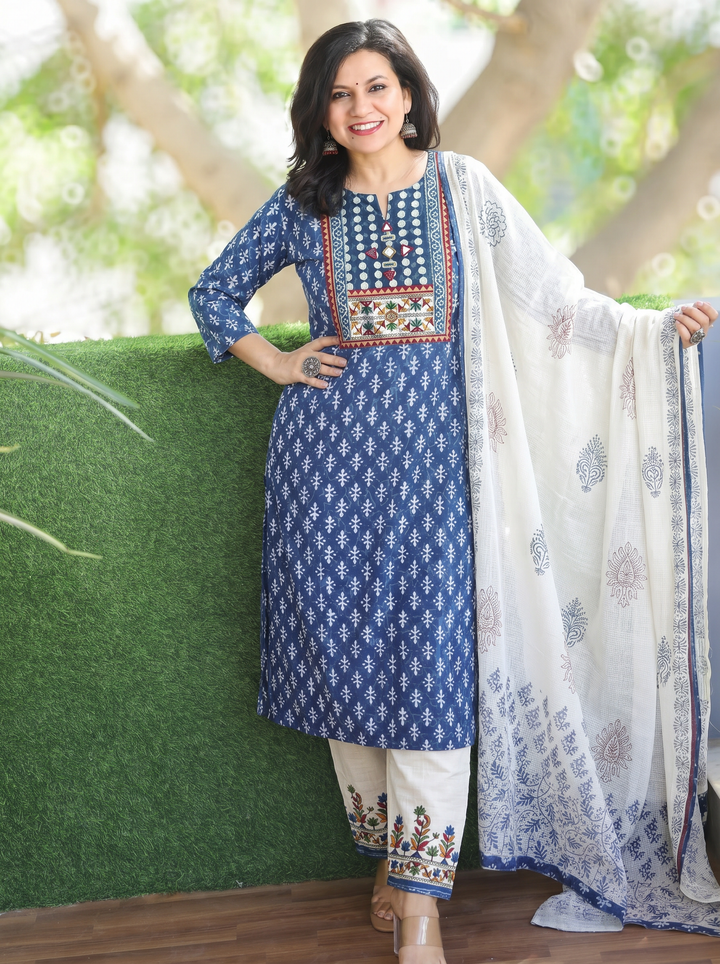 Rushali Prussian Indigo Dabu Printed 3 Piece Set