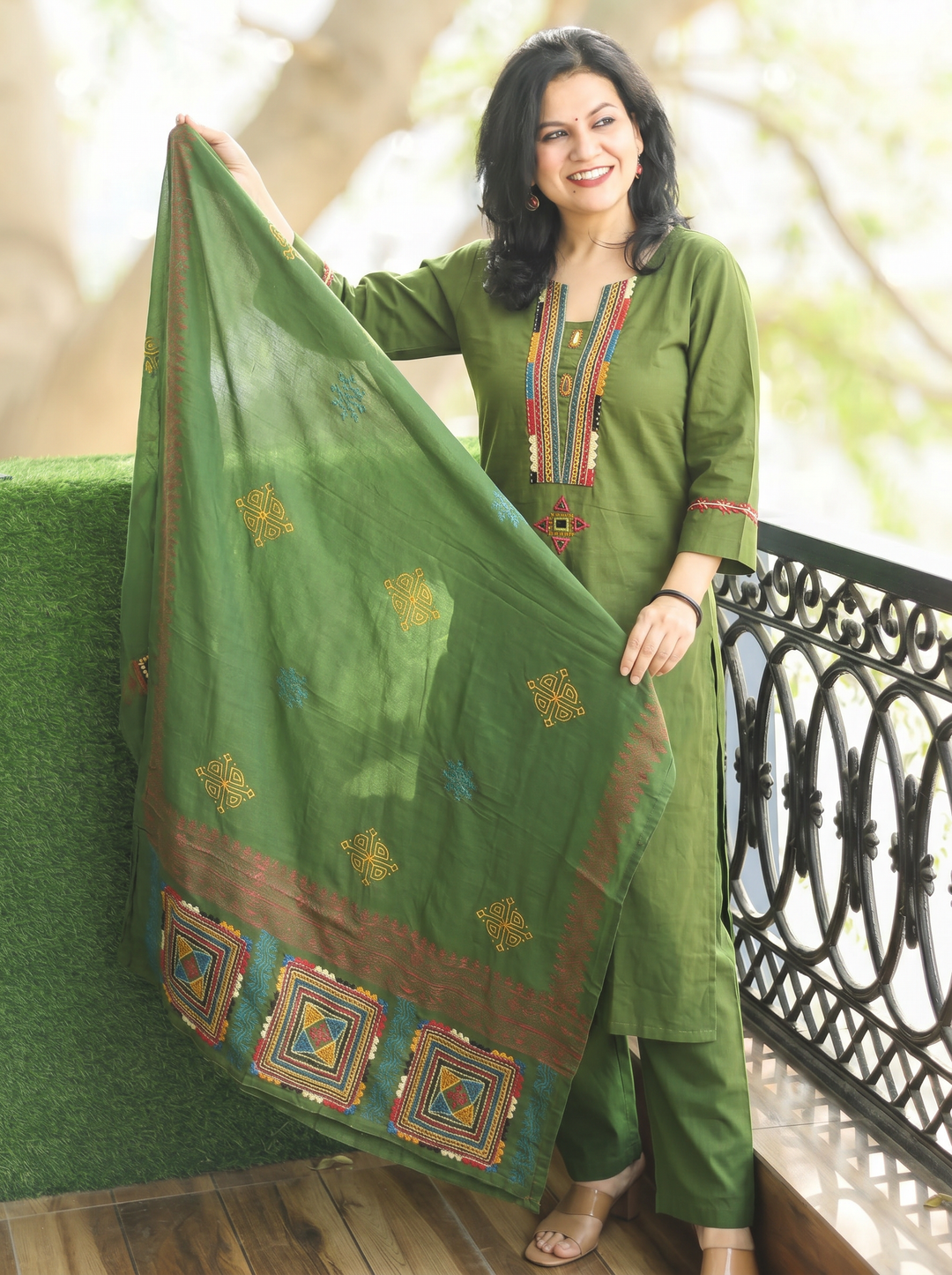 Gurjit Forest Green Embroidered Cotton 3 Piece Set