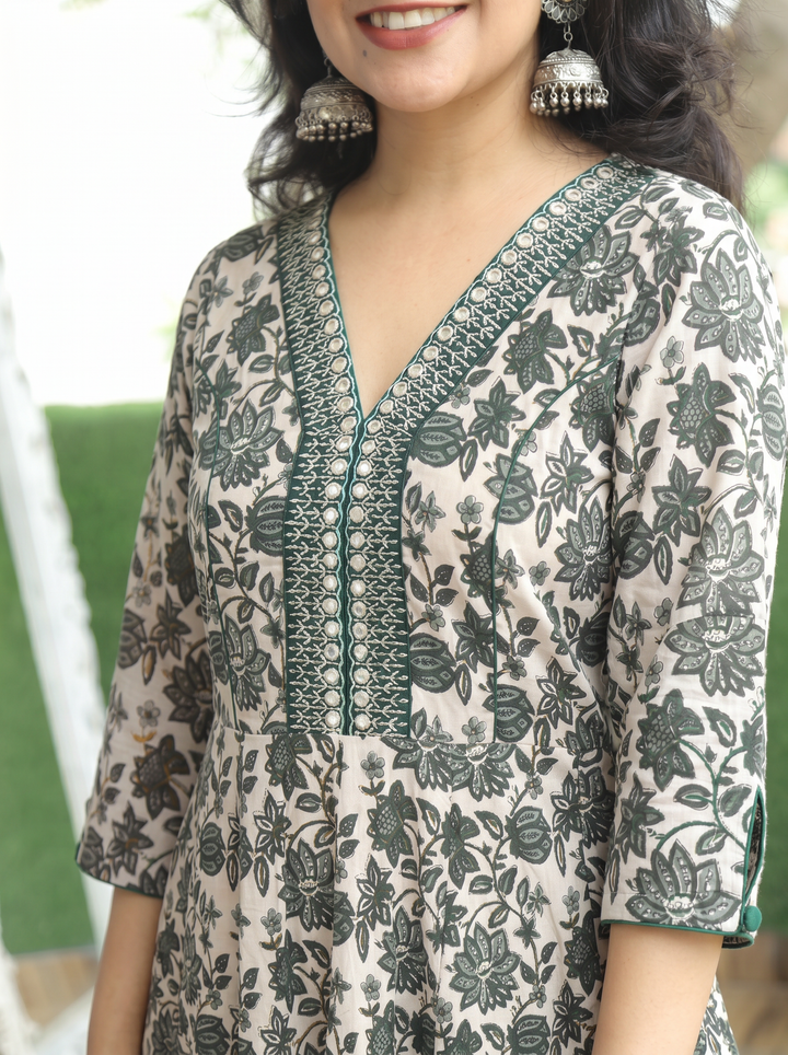 Palki White Green Kalamkari Anarkali Cotton Kurti