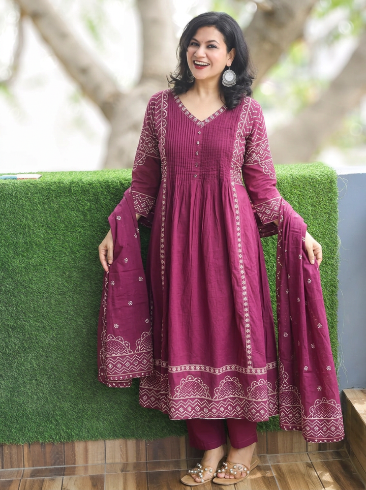 Rashi Wine Purple Bandhani Gathered Cotton 3 PIece Set