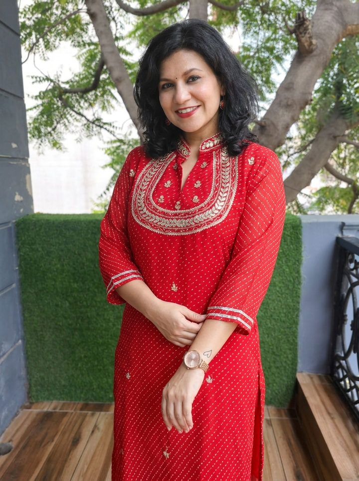 Rimmi Maharani Red Embellished Neck Leheriya Georgette Kurti
