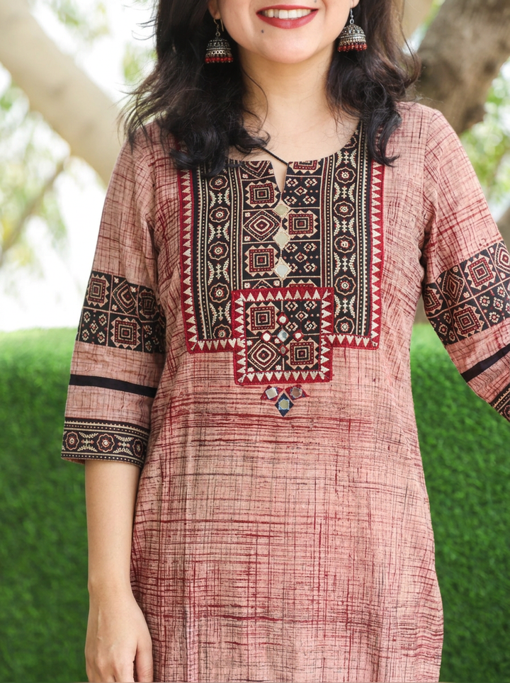 Zariya Beige Black  Ajrakh Yoke Brush Painted Cotton Kurti