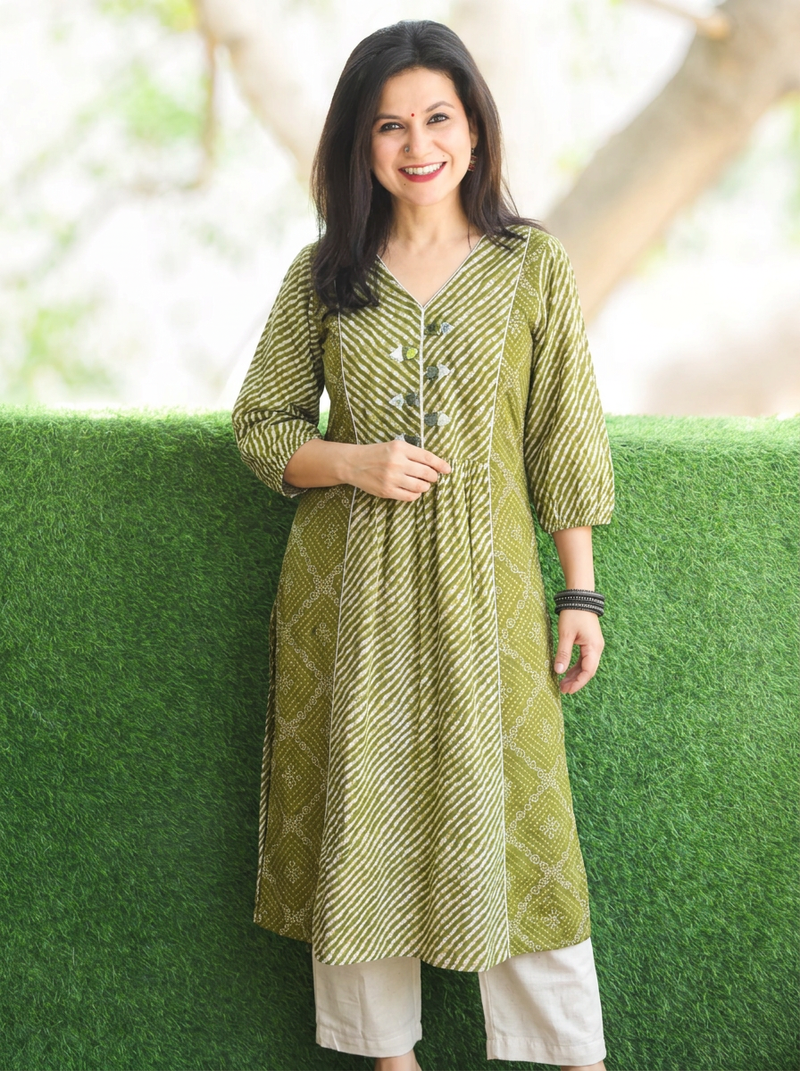 Aarohi Green Mirror with Leheriya Print Panel Cotton Kurti