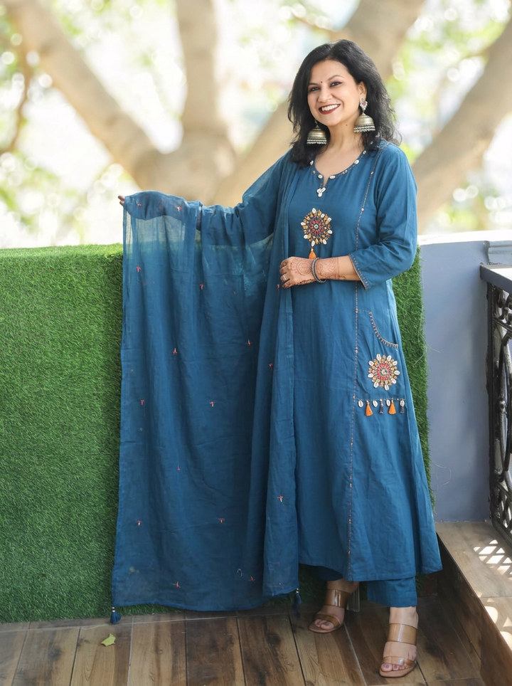Myra Teal Blue Embroidered Pocket Cotton 3 Piece Set
