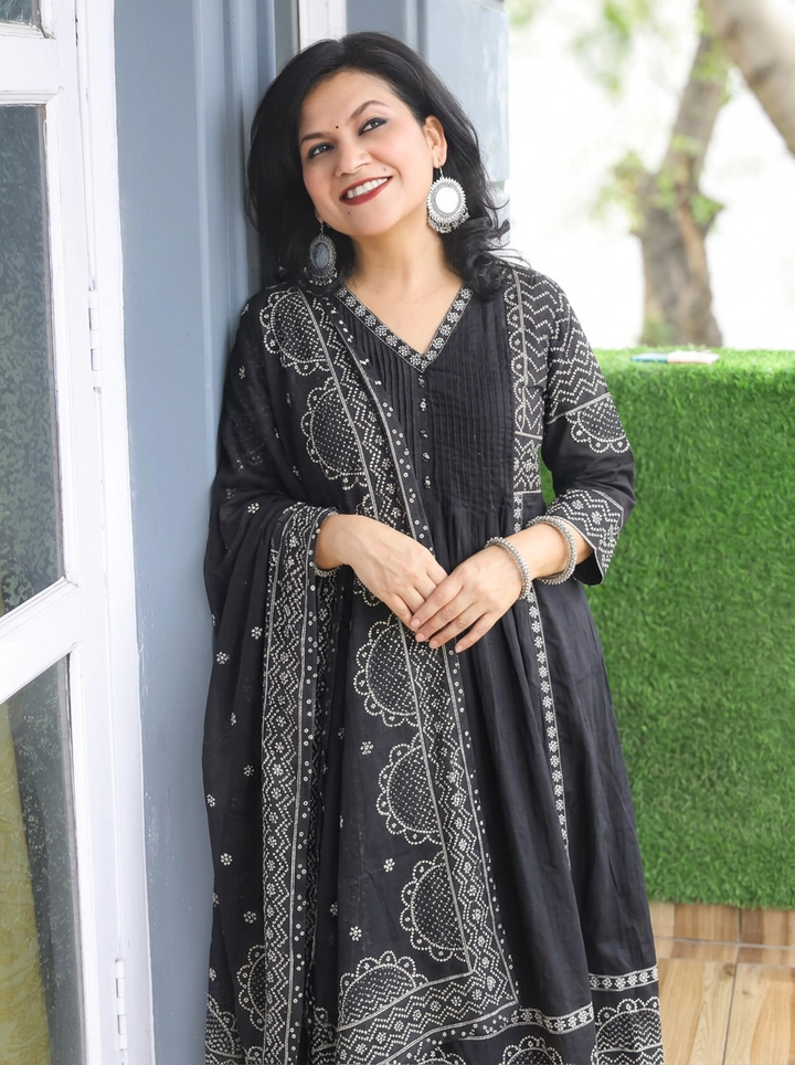 Rashi Black Bandhani Gathered Cotton 3 PIece Set