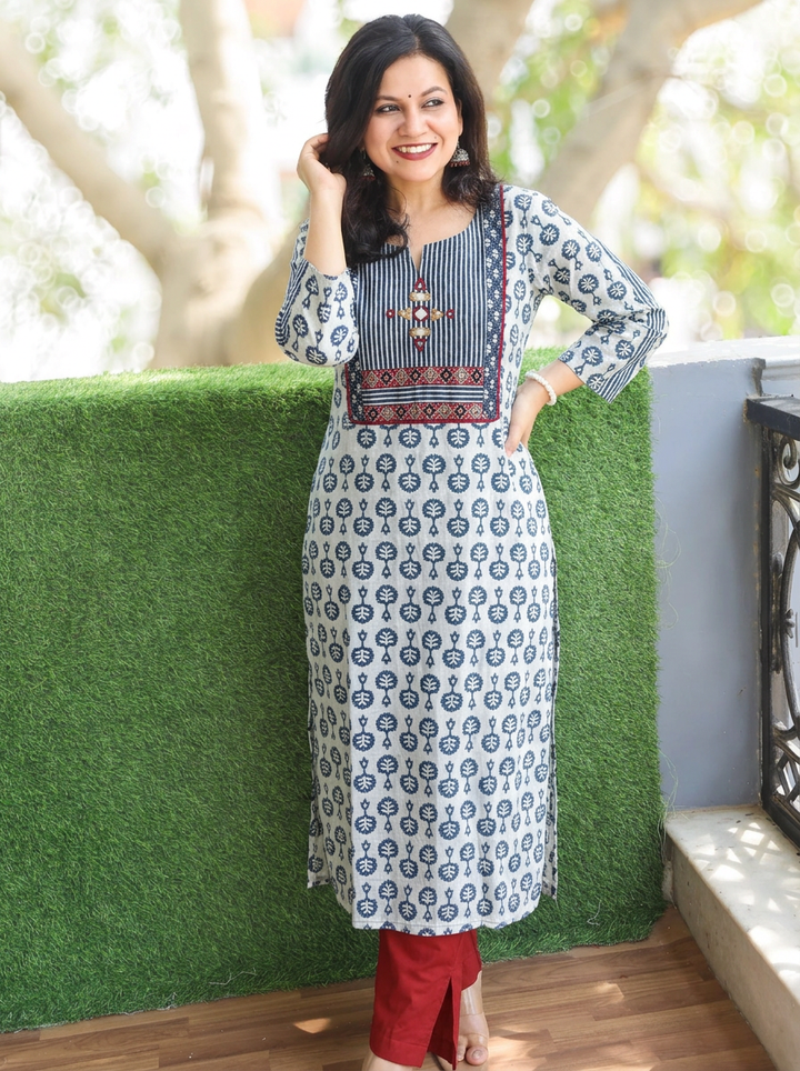 Rupa Iced Blue Bel Buti Dabu Printed Cotton Kurti
