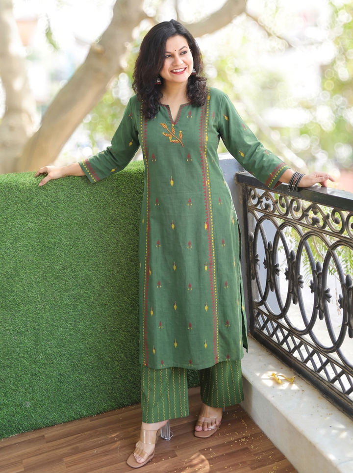 Aasumi Green Pigment Print South Cotton Woven 2 Piece Set