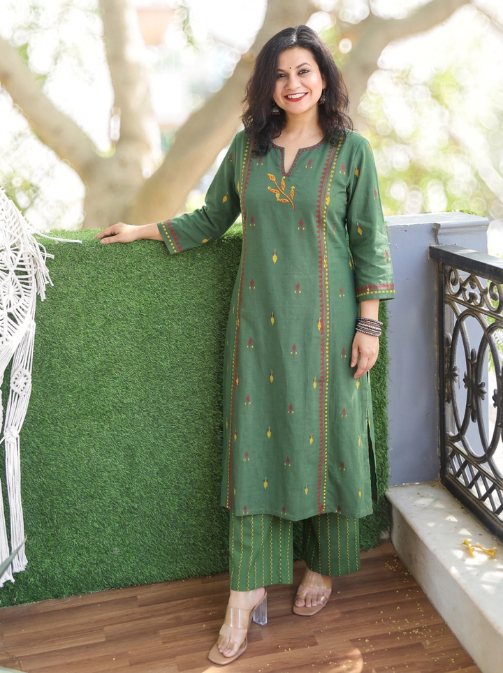 Aasumi Green Pigment Print South Cotton Woven 2 Piece Set