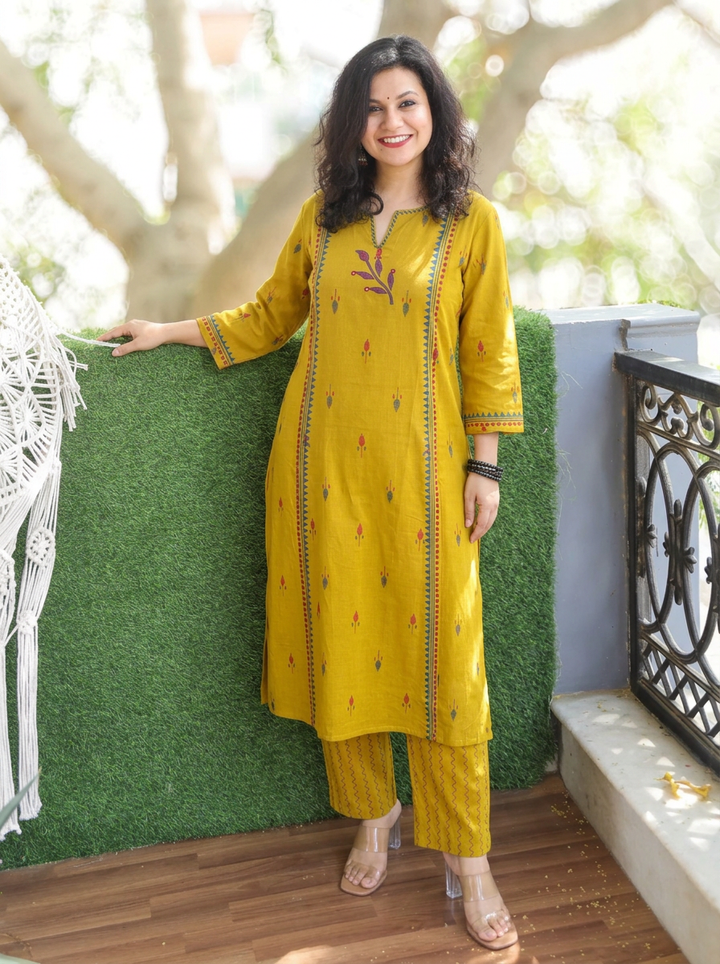 Aasumi Yellow Pigment Print South Cotton Woven 2 Piece Set