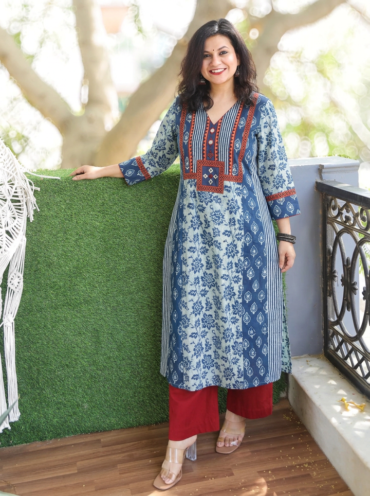 Drishti Stone Blue Dabu Floral Printed Triple Panel Cotton Kurti