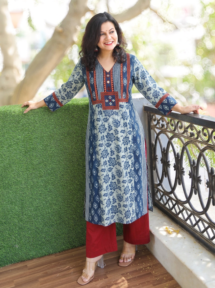 Drishti Stone Blue Dabu Floral Printed Triple Panel Cotton Kurti
