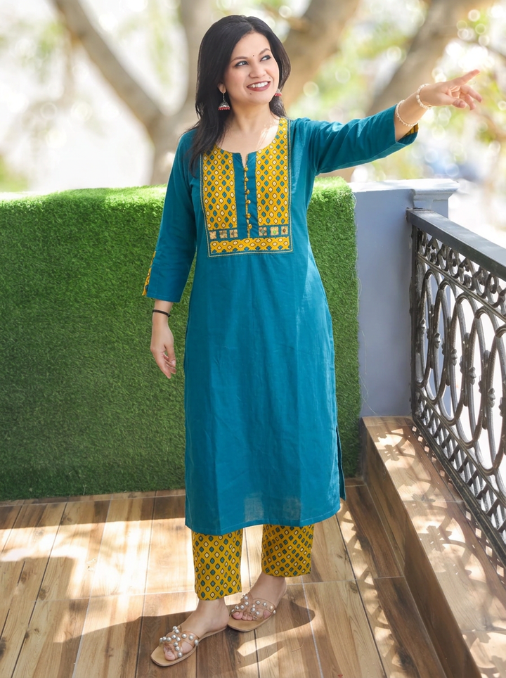 Raadhi Teal Potli with Mirror Ajrak Yoke Cotton 2 Piece Set
