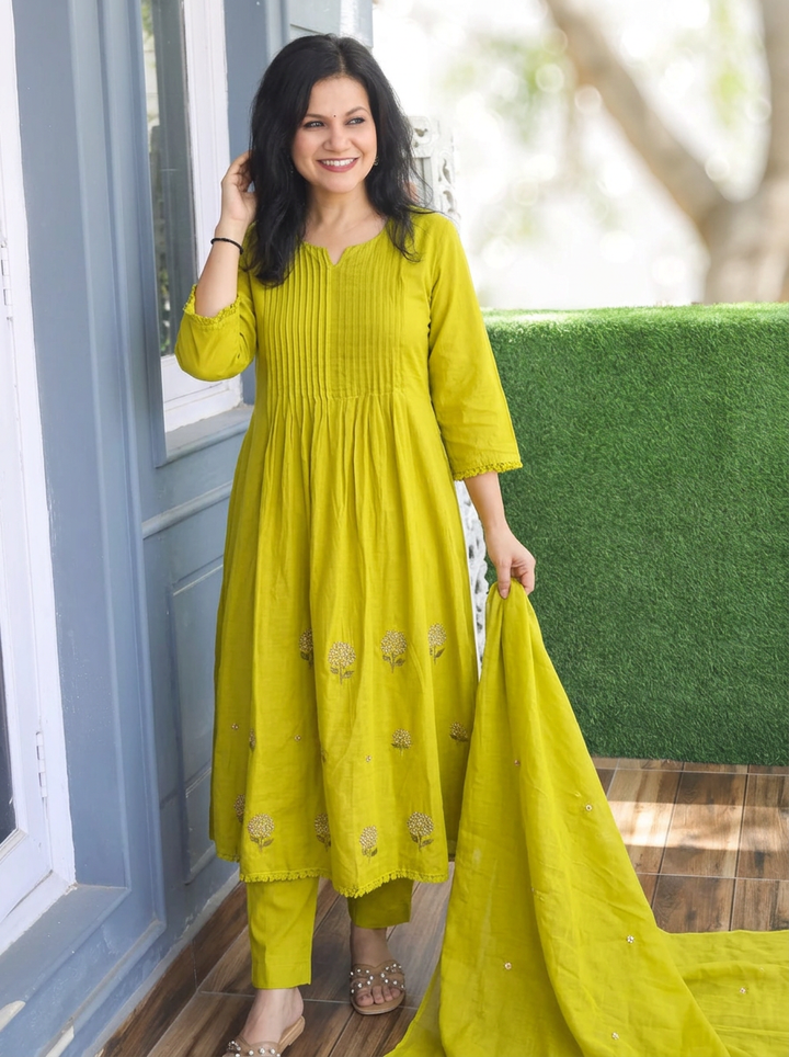 Navya Lemon Yellow Pintuck Embroidered Mul Cotton Set
