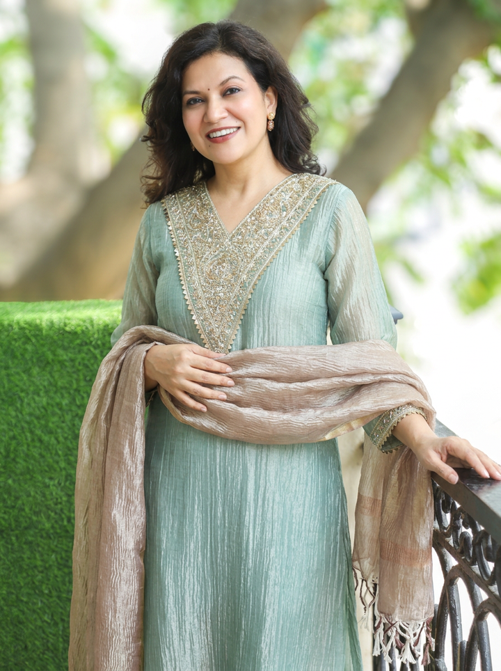 Mehak Fern Green Embellished Crinkle Shimmer Tissue Set