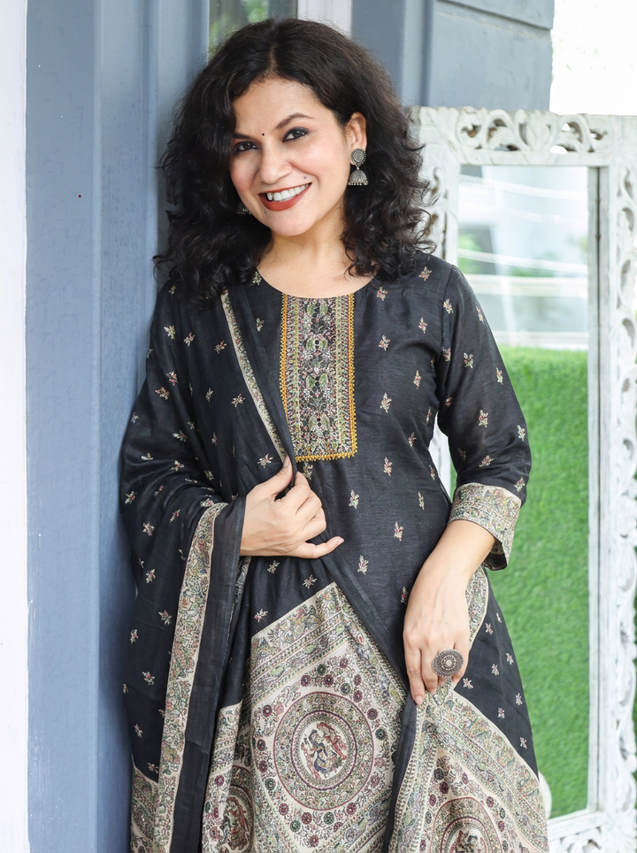 Mahnoor Oil Black Madhubani Tussar Chanderi Silk 3 Piece Set