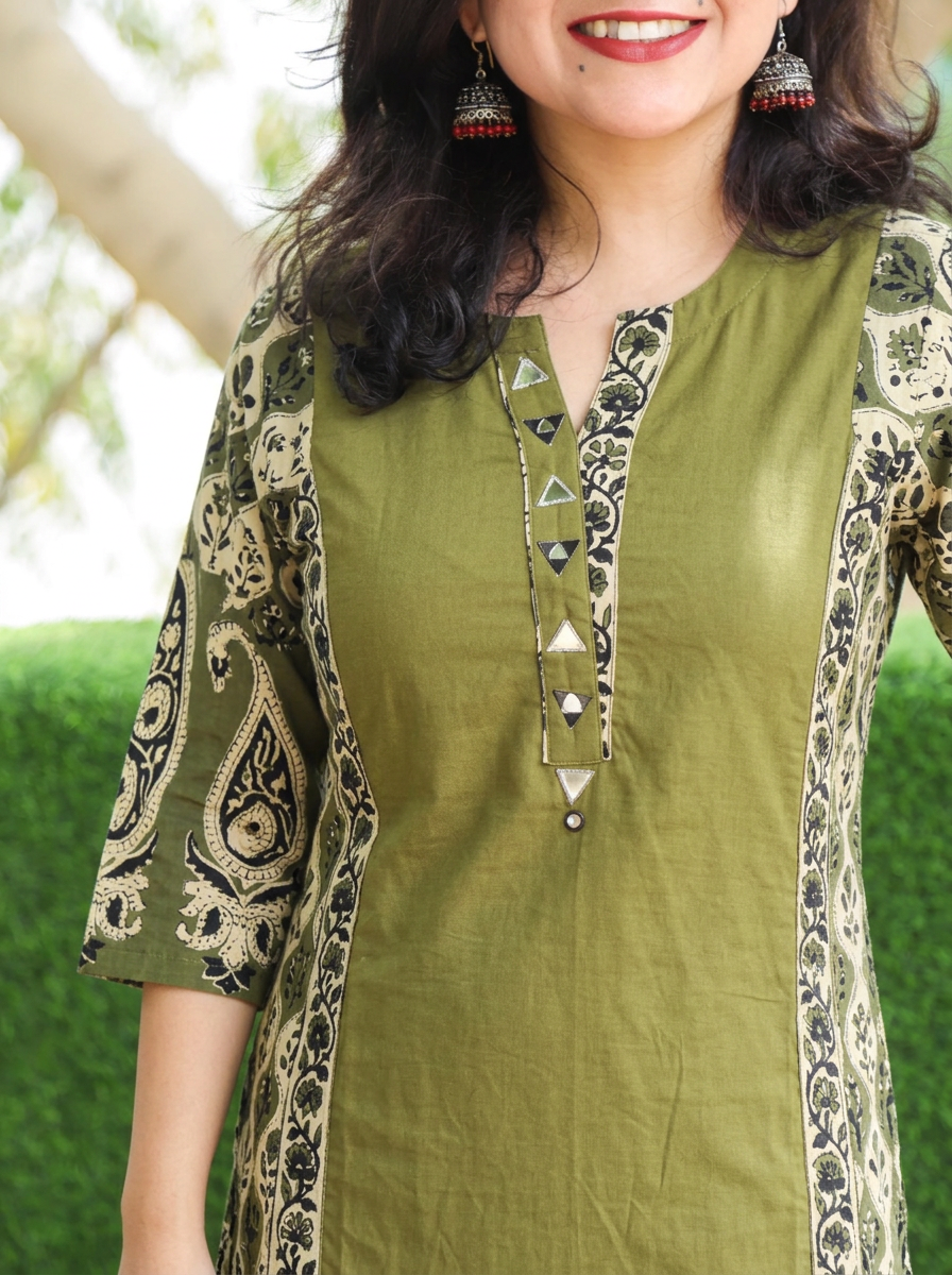 Devika Green Mirror Work Kalamkari Panel Cotton 2 Piece Set