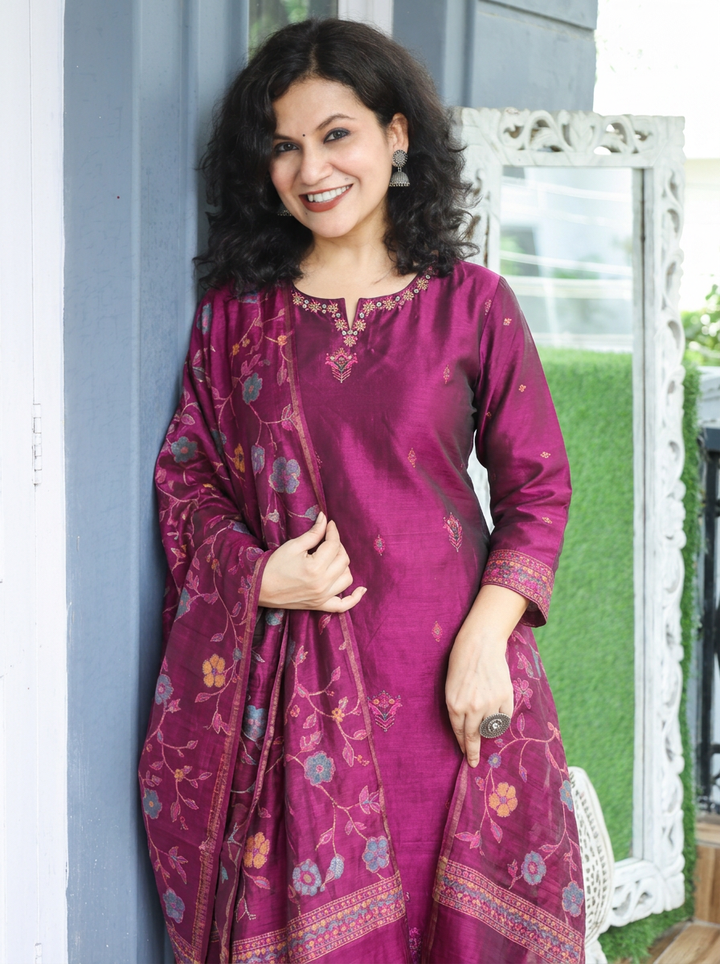 Nishroop Purple Floral Weaved Jamdani 3 Piece Set