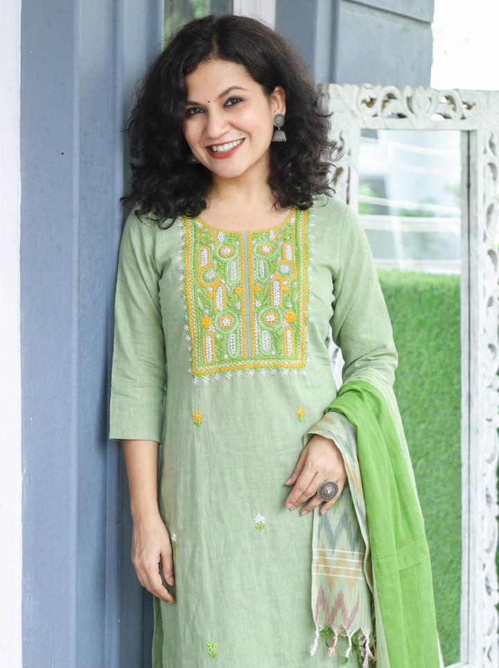 Iqra Mint Green Kolkata Hand Embroidered South Cotton 3 Piece Set