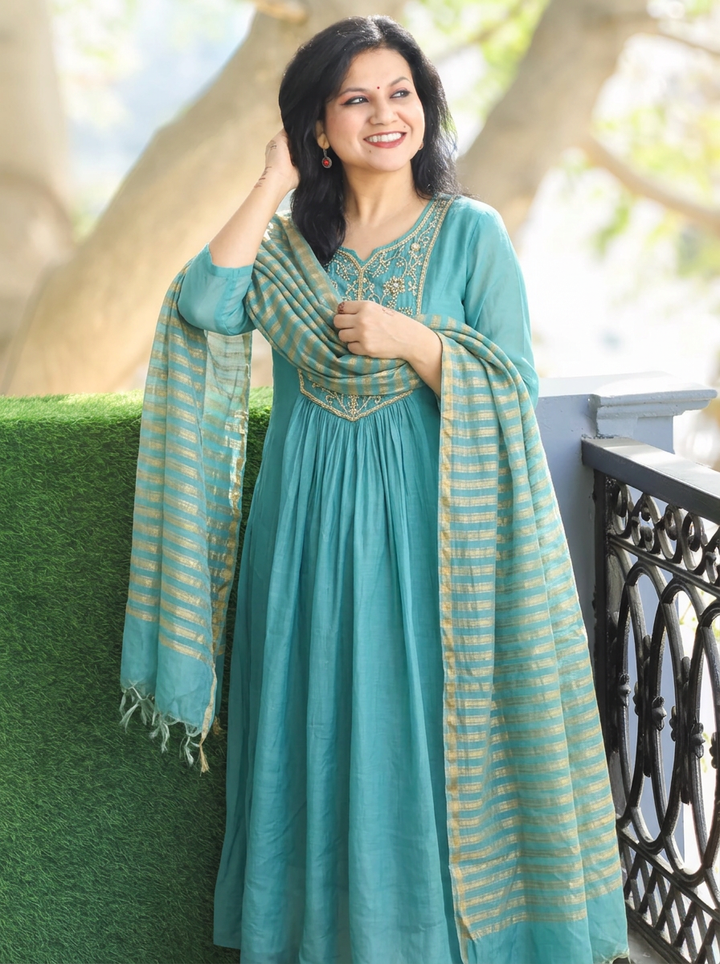 Yaashvi Turq Aqua Embellish Moti Kardana Mul Chanderi 3 Piece Set