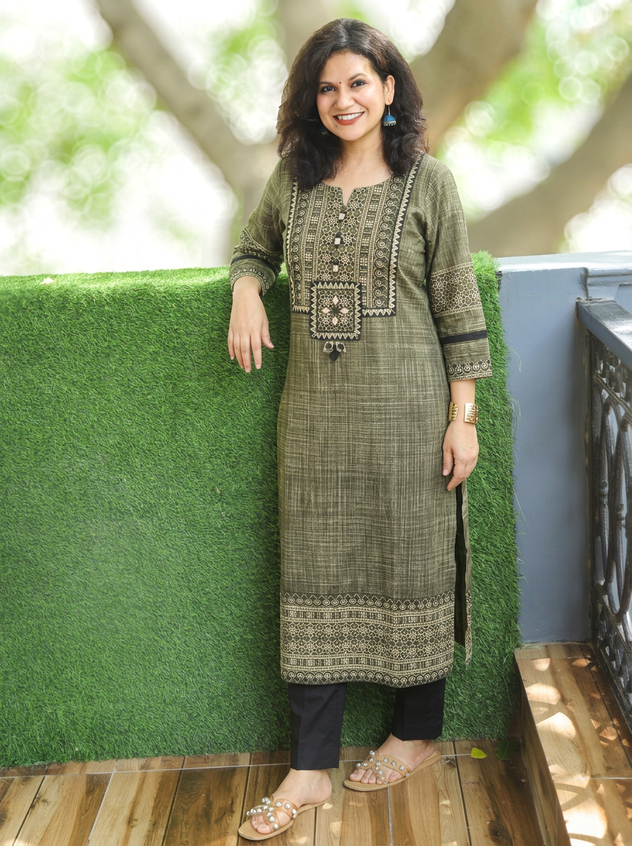 Zariya Mehendi Green Ajrakh Yoke Brush Painted Cotton Kurti